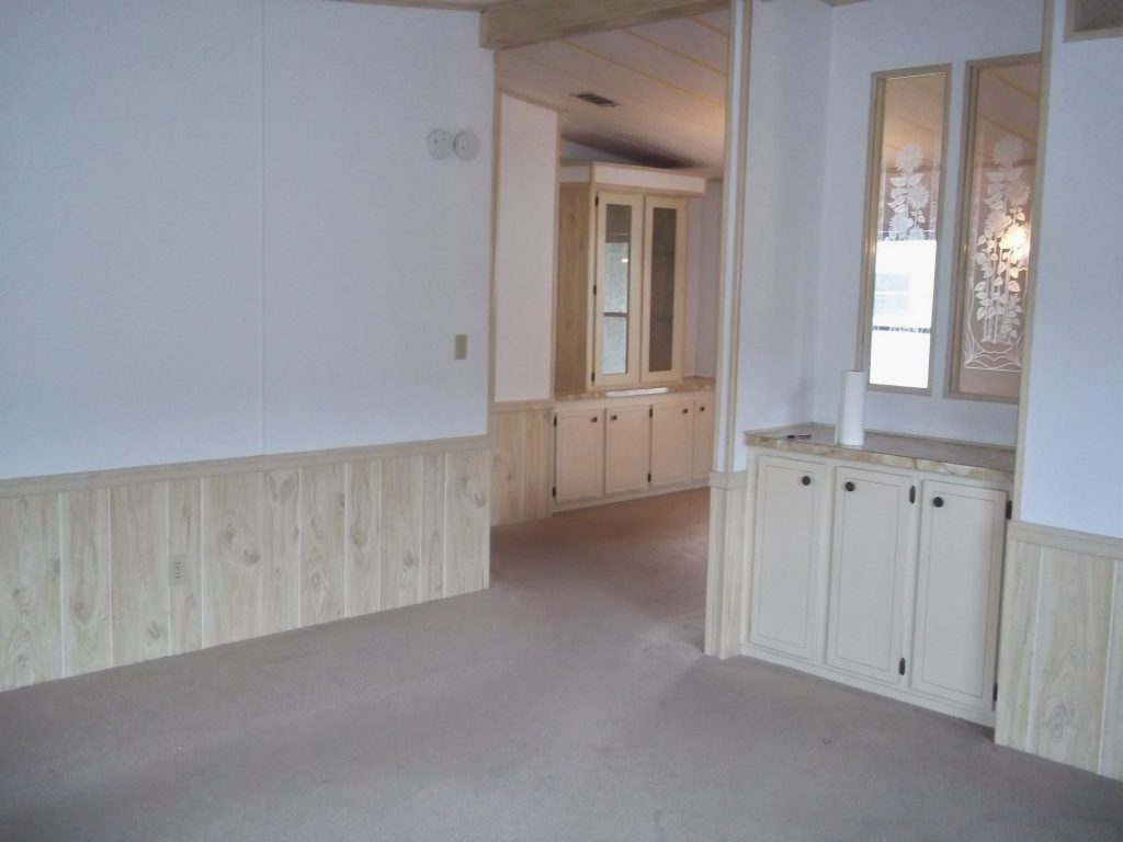  2 Bed / 2 Bath - 1000 Sq Feet