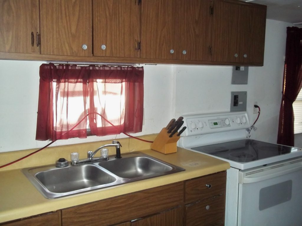 Kitchet (Open Floor Plan) 